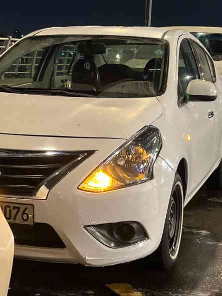 السلام عليكم نيسان سني موديل 2020 رقم اربيل بأسمي بيهة صبغ جاملغين وبنيد بدون دواخل مكان بغداد الشعلة السعر 105
***********
