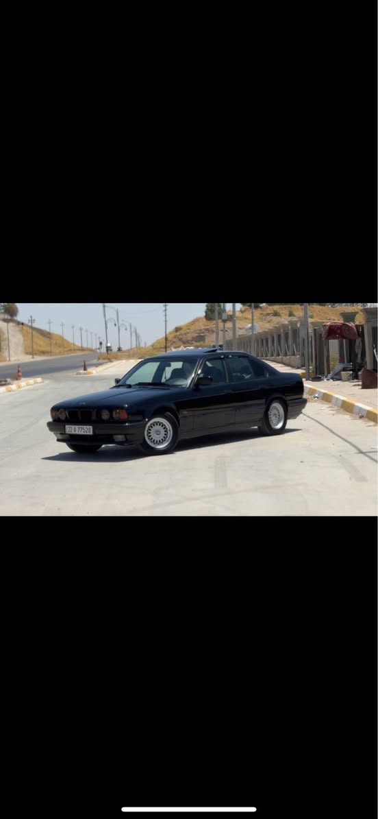 سه‌ره‌تا به‌ناوی خوای گه‌وره‌ بیئێم E34
چوار ویل تایه‌ی لۆكی له‌سره‌ 
سلایته‌ 
لایت زینۆن 
ته‌برید❄️ 
٥٢٠ بیلاد گێر عادی
ده‌عامی بیلادی
دوو جام كاره‌با سه‌نه‌وی تازه‌ هه‌تا ٢٠٣١
هه‌زه‌شی تازه‌ بۆ كراوه‌
گه‌رمی🔥
ناو خورفه‌ ره‌ش هه‌ر چوار به‌ره‌ده‌رگه‌ی . ناوی زۆر خاوێنن به‌س كوشن جلدی بكه‌ی زۆر جوانتریش ده‌بێت🔥
په‌رده‌ی پشته‌وه‌ 
ئێم پی فایه‌ر
به‌ناو كردن وه‌كاله‌ به‌شه‌رت
سعری ٦٦ وه‌ره‌قه‌ له‌ وێنه‌كه‌ جوانتر نه‌بوو هه‌ر سێریشی مه‌كه‌ له. روبه‌رو 
***********🖤 أربيل, العراق
