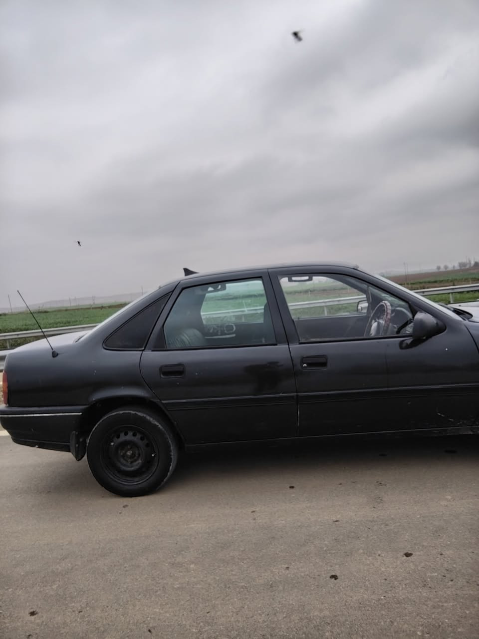 فكتره 18صندوك محرك تنقيص
كير شرط الون اسود نفطي نضيفه احلامن الصوره كشنات جلد اسود تدفيه فوال شرط الوكاله وتحويل رقم نينوئ دولي 12 هزه جديده السعر 38و وبي مجال  ***********
