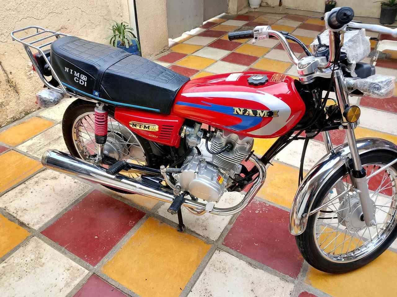 السلام عليكم نامه موديل 26صارله شهر ونص طالعه من الوكيل دراجه مكفوله كفاله عامه مكان حله شارع 80السعر650وبيه مجال والاتصال عله هذه الرقم ***********
