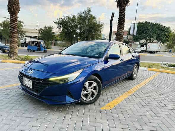 السلام عليكم للبيع النترا 2021 امريكي صبغ فقط جاملغ امامي يعني قطعه وحده محرك 2000دوش رقم بغداد بسمي كير مكينه كفاله السعر 144 وبيها مجال مكان سياره بغداد حي الجهاد للاستفسار ***********
