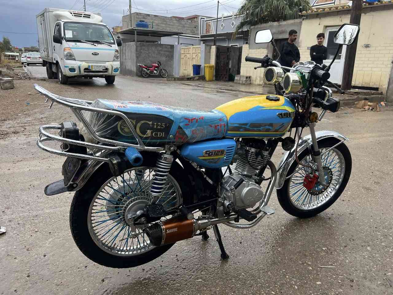 سلام عليكم دراجة تايكر مديل ٢٤ للبيع
مكاني ديالى الخالص 
السعر تعال خاص وتدلل 

وهاذة رقمي 

***********
