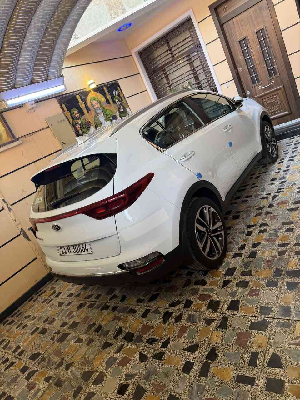 السلام عليكم سبورتج 2020 خليجي مكفوله مكفوله ماشي 30 الف شرط الفحص وين ميعجبك جديده  عنواني بغداد تحويل اي وقت الي يعجبك  *********** اعتذر مراوي او الخاص
