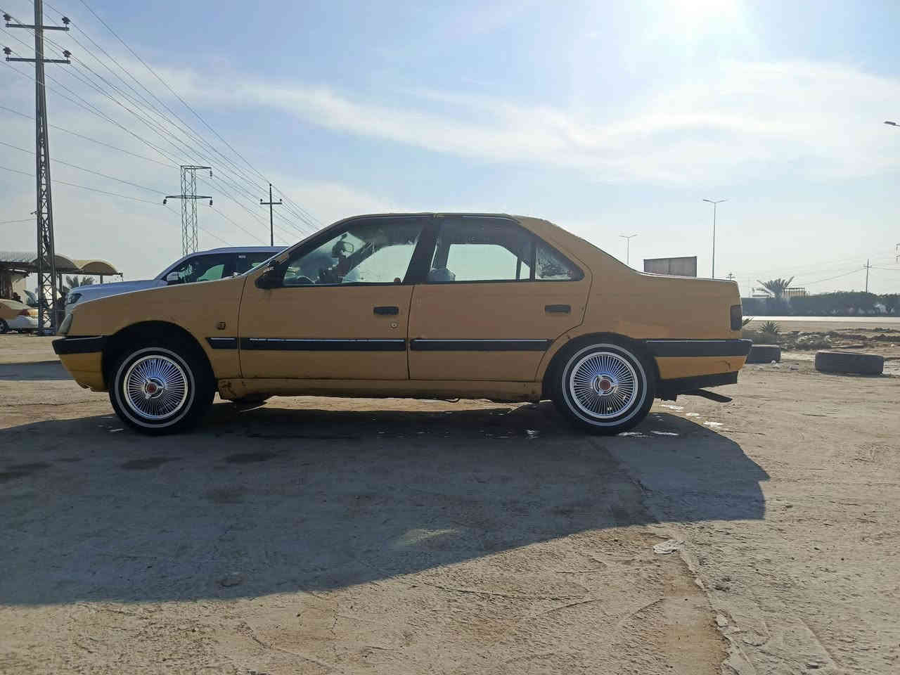 سلام عليكم شباب سياره للبيع بيجو 405 رقم بابل انكليزي سنويه 2029 هزه جديد مصغرة هيئة وغرامات مكينه وكير وحداديه وتخم تاير أبو الخط الابيض جديد كهربائيات كلها شغاله دواخل جدد سياره جاهزه مناقصه شي مداور ثاني يوم السعر 28 وبيه مجال للطيبين للاستفسار الاتصال على *********** مكاني بابل قضاء الكفل الخاص مغلق اتصل وخادم
