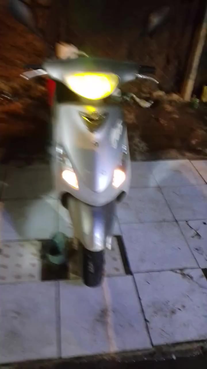 دراجه منغوالي للبيع رصاصي مال رنبه وسعر مناسب مكاني حله دراجه نضيفه متواجد واستاب ***********
