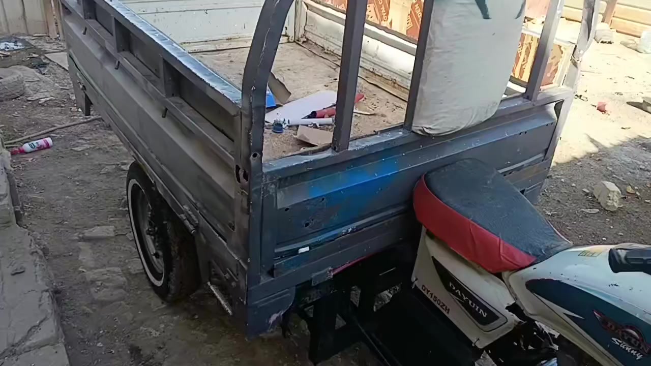 سلام عليكم بدي للبيع او المراوس موديل 14 مكاني ناصريه مركز صخين رقمي ***********
