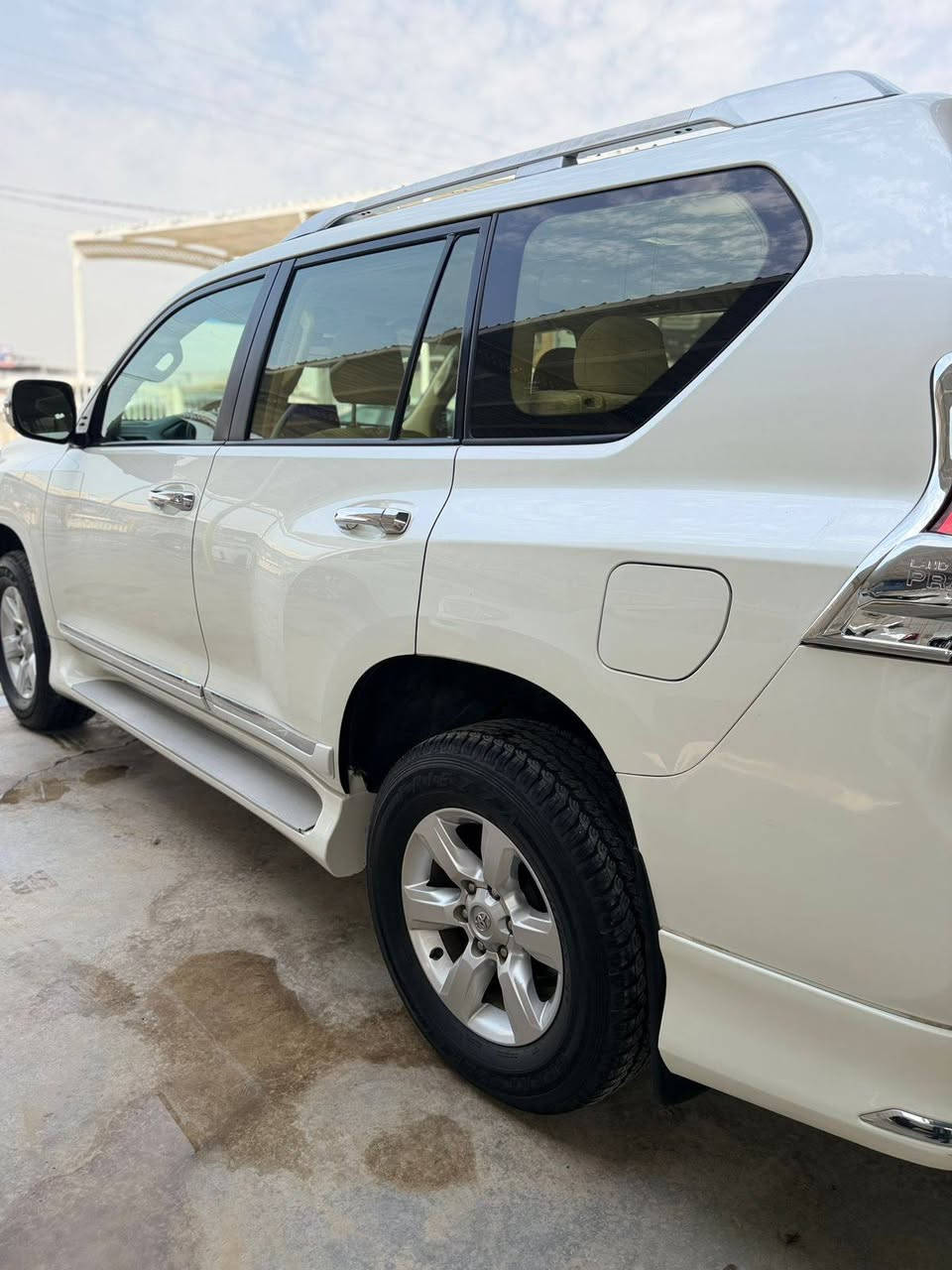 الحسن لتجارة السيارات
العنوان واسط الزبيديه 

تيوتا برادو 2016
محرك 4 سلندر
فول مواصفات 
فتحة سقف
تحويل وكاله حاضرين
مكفوله كفاله عامه
ماشيه 84 الف
فقط بارد بسيط بالجنطه
السونار مرفق بلمنشور 

السعر 295$ مجال بسيط 

*********** _ عبدالله
*********** _ فهد
