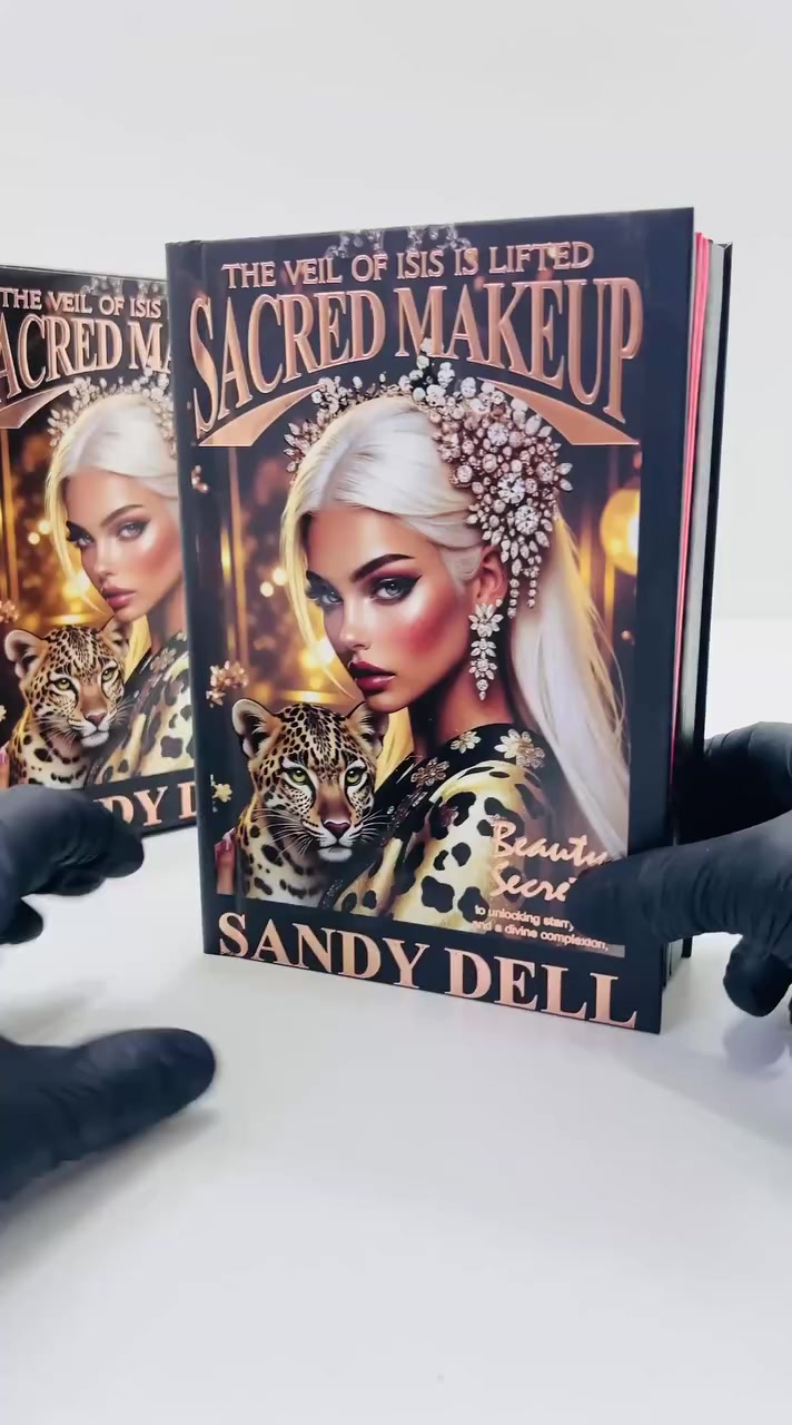 باليت دفتري كولشي متوفر بية 🐆💘
تعالي اشرحلج عـنـة : 
○ شدو 60 لـون يجمع بين الالوان القوية والفاتحة اللامعة والمات 🎀

○ هايلايتر 6 الوان مختلفة ولمعتة تموت 🥹🫶
○ بلشر باودري 6 الوان مختلفة 🦋

○ جل حاجب باودري 4 الوان 🤩

○ جل حاجب وايلاينر كريمي 4 الوان 

○ درجتين باودر  ودرجتين برونزر مع هايلايتر. 
○ سيت حمر 6 قطع الالوان دمااار 😭
مات وثابتة وكريمية متلزك ❗


**إذا كنت صاحب هذا الإعلان وتريد حذفه لأي سبب، رجاءا أرسل رسالة إلى الدعم الفني**