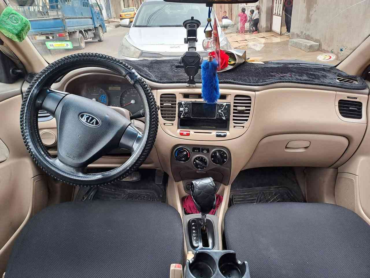 اسلام عليكم كيه ريو موديل 2008 هيه وقرامات صفر كير محرك شرط اني الشرعي شرط الوكاله وتحويل كاربون موجود ضرر جاملق الكدام تبريد عل سويج السعر 68 شراي ينطي سعر ***********
