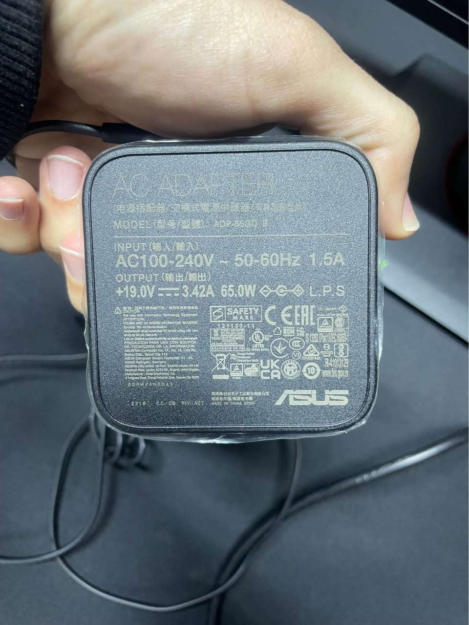 السلام عليكم شاشة asus tuf gaming
السعر من الاخير ٢٨٠ قفل شاشة شرط شخط مابيهة 
نظافة 100/100
عندي  توصيل رجاء بدون معالمة السعر قفل 
المواصفات بالصور 
*********** أربيل, العراق
