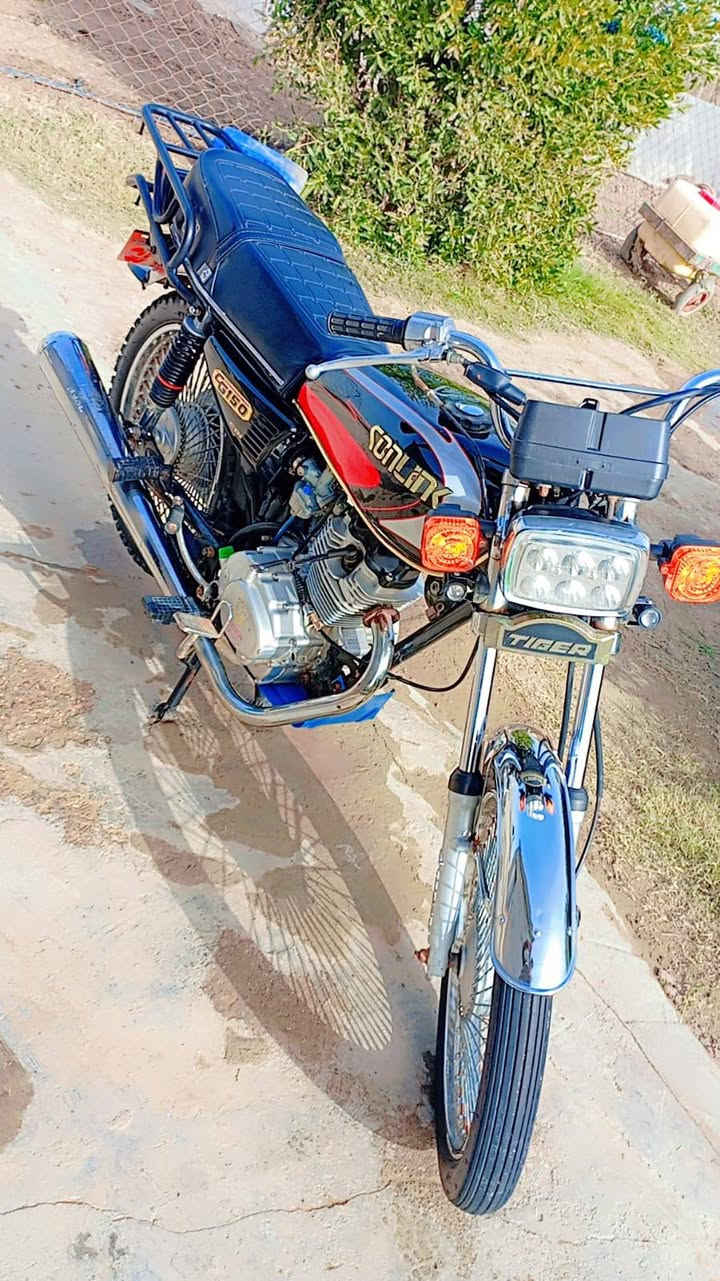 دراجه تايكر للبيع 2020 اصوالي مامفتوح كامله مستعجل على بيع المكان جبله السعر 450 بيه مجال ***********

