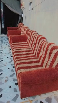 قنفات وحده جبيره وثنين اصغار السعر 25 07715584295