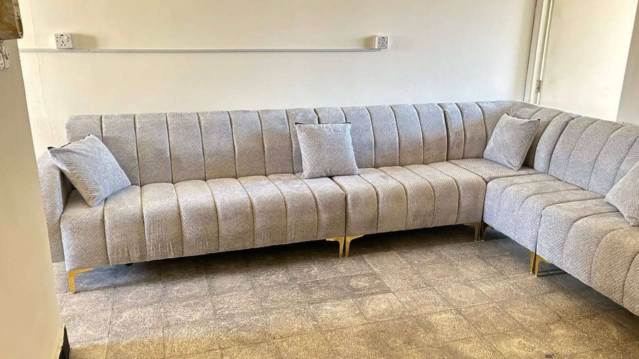 ديوان جديد ما مستخدم ابد للبيع لغرض السفر السعر خاص


**إذا كنت صاحب هذا الإعلان وتريد حذفه لأي سبب، رجاءا أرسل رسالة إلى الدعم الفني**
