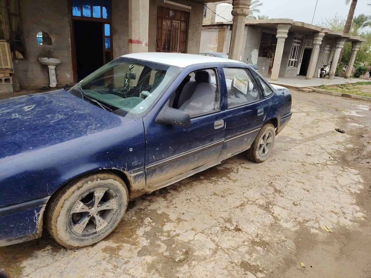 السلام عليكم سياره اوبل فكتره سياره جاهزه مجهزه كهربايات تخم تاير جاهزه مجهزه سنويه نافذه خضره محرك بي خيط تبخير اي استفسار اتصل ***********
