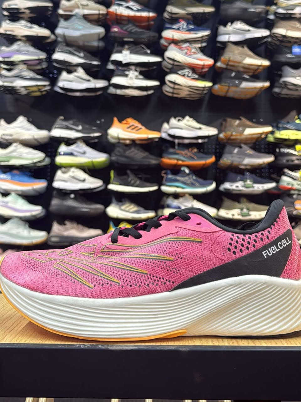⁨ ⁨ ⁨ ⁨ 👟BX KARRAR 👟
ترانشوز رياضي ماركة NEW BALANCE
💸 اقوى تخفيض 40% خصم السعر 20 قطعتين 35  الف فقط ثابت الكميه محدوده💸
☎️***********
☎️***********استفسار واتس اب
🚫 في حال الشراء لايوجد استبدال او ترجيع🚫
🚕 توصيل5الف كل العراق.
بغداد الحرية السلام شارع 30 مقابيل خدمات كرار الطابق الاول
 اوقات العمل من ساعة 12 ظهر الى ساعة 12 ليلا⁩⁩⁩
