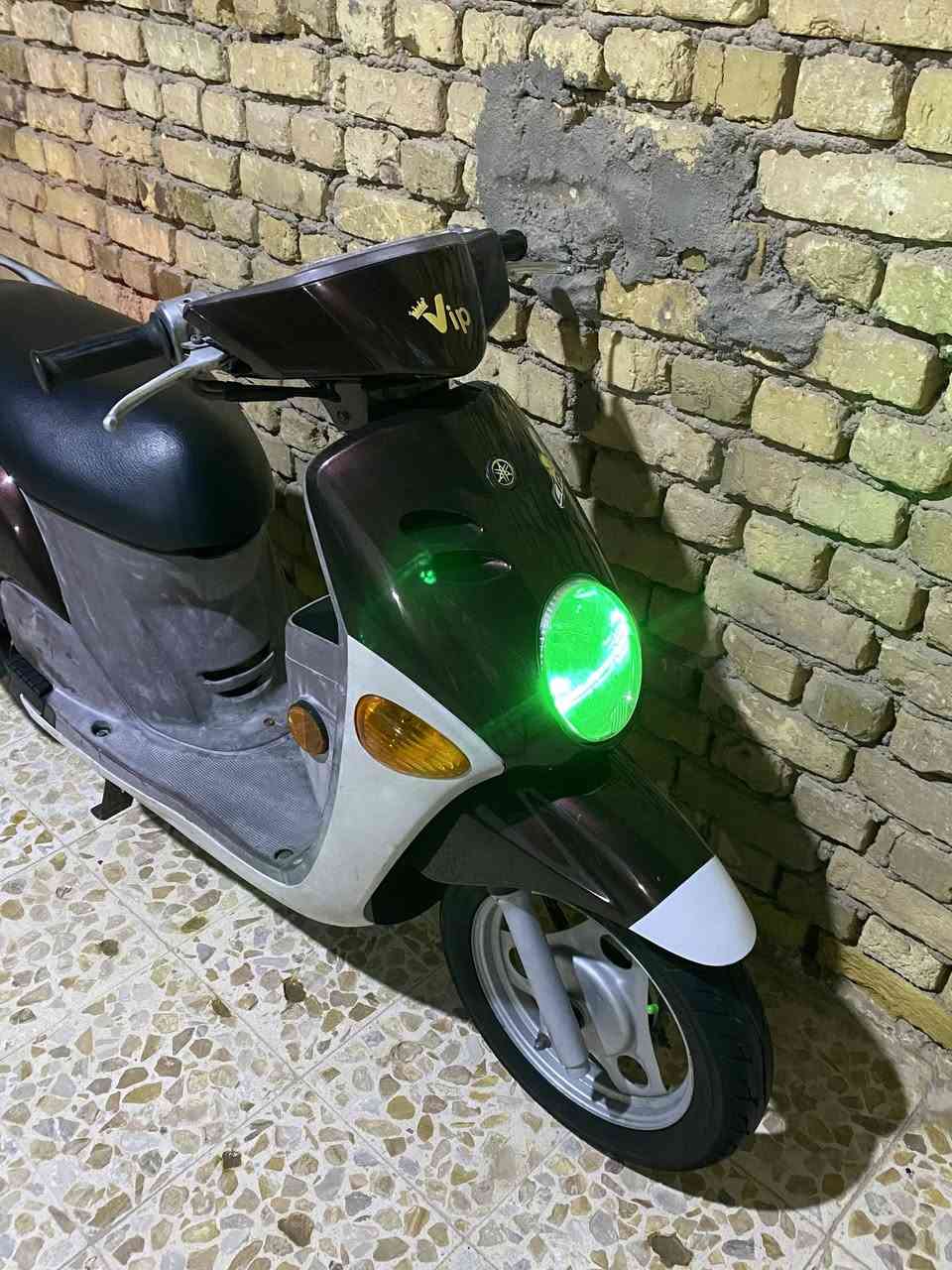 السلام عليكم دراجه فله للبيع كفاله عامه شرط برغي ما مفتوح بيه شرط شلعه ومعدل فول  السعر 1350 وبيه مجال 
الاستفسار *********** مكان ميسان .
