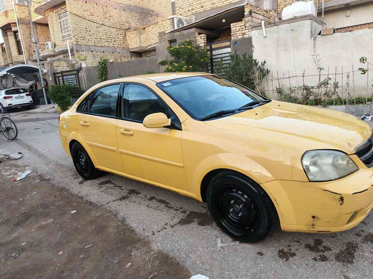 اوبترا للبيع موديل ٢٠١٢ بيه ضربه مصلحه على البارد جاملغ خلفي وتبديل جاملغ امامي سياره نظيفه كولش سعر ٦٥ بيه مجال قليل موبايل ***********
