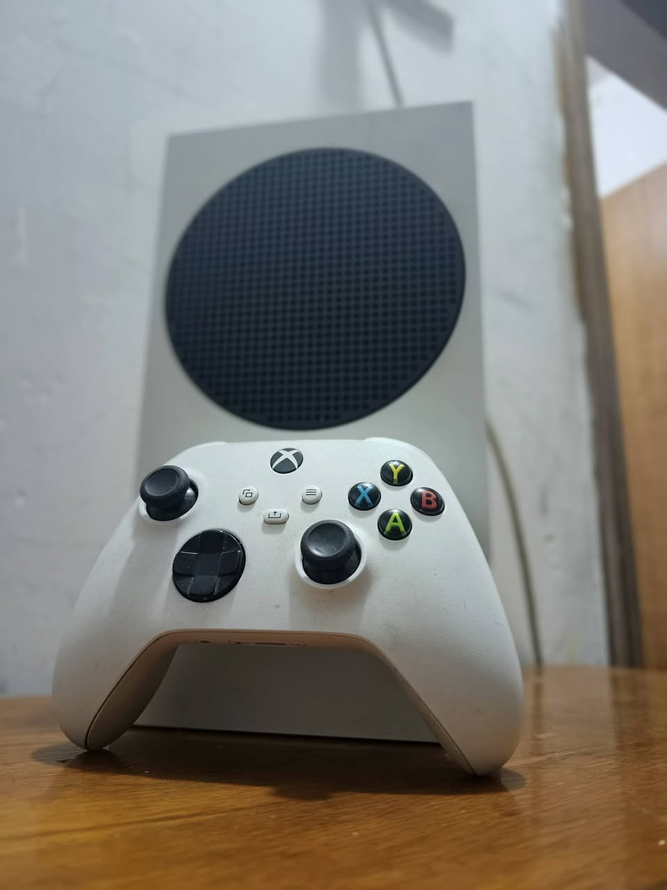 سلام عليكم
Xbox series s للبيع 
جهاز مستخدم قليل كلش نضافه 100% وياه حساب واشتراك ال


**إذا كنت صاحب هذا الإعلان وتريد حذفه لأي سبب، رجاءا أرسل رسالة إلى الدعم الفني**