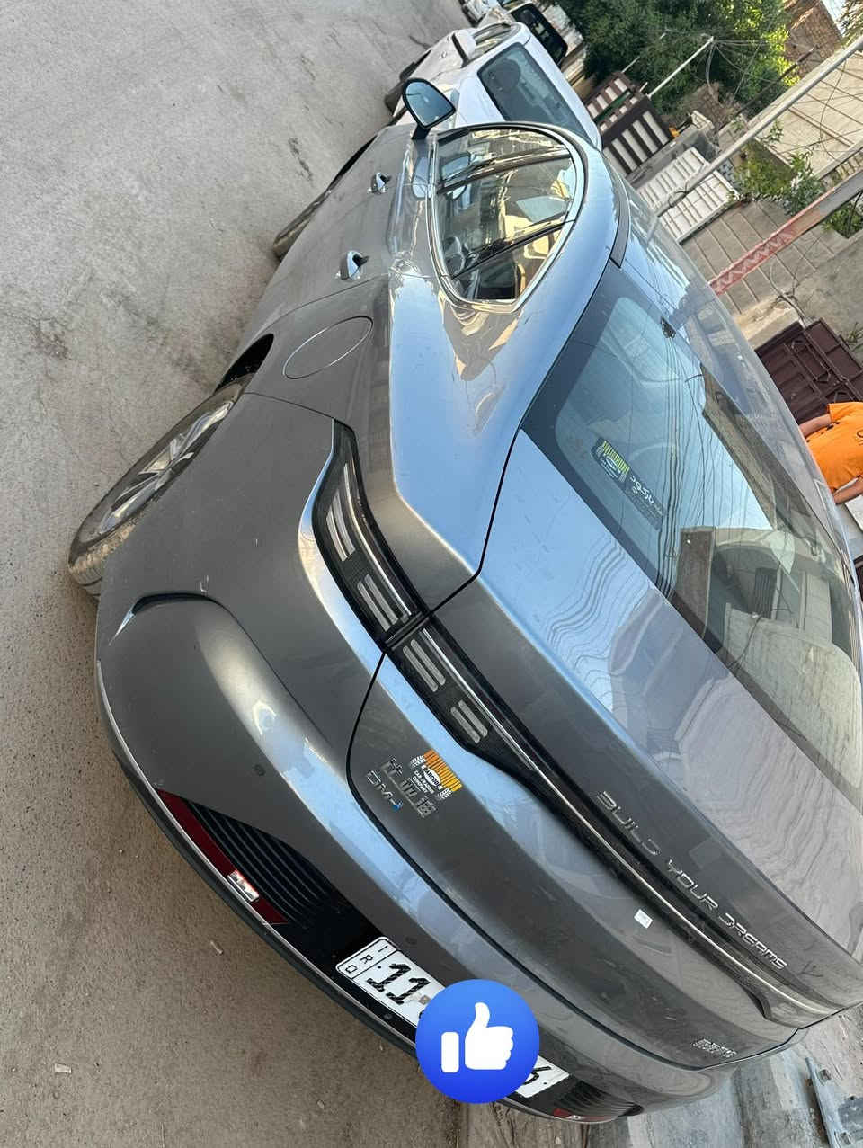 ديستروير موديل ٢٠٢٥ ماشية ١٨ الف 
رقم بغداد تحويل ثاني يوم السيارة جديدة وحلوة غراضهة كاملة 
بيهة شخط بالباب مال صدر فقط لا صبغ لا بارد لا رصعات السيارة مكانهة بغداد حي الاعلام 
السعر   ١٩ و٢٠٠ وبيهة مجال 
***********
