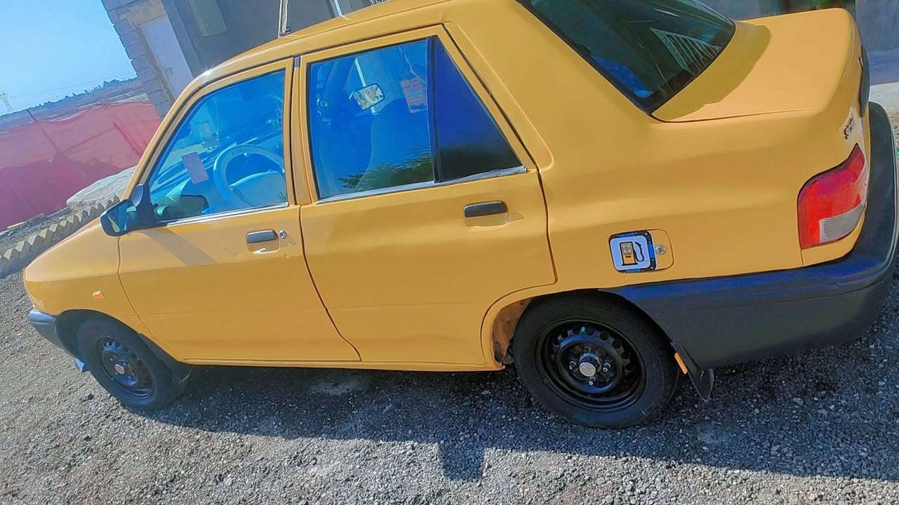 السلام عليكم.... اخوتي المحترمين
سايبا موديل 21..حلوه السياره جدا.. تخم تاير جديد مكينه وكير مكفولات.. شواصي.. رقم قادسيه انكليزي.. داخله هزه سنويه ماساقطه...بيع او مراوس. مكان السياره الديوانية.. ***********  خادمكم
