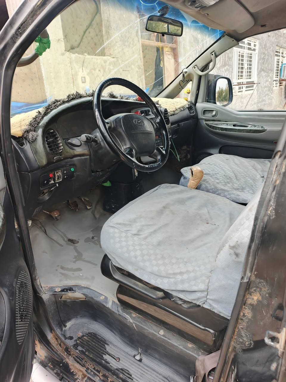 ستاركس مديل ٧ مكينه كير تخم تايرات جدد دواخله حلوه السياره متجايه معمره السعر ٤٠ بيه مجال اراوس فوتون او جنبي موصليه المكان طوريج تريد تحويل او وكاله هاذه رقمي *********** والاسيا ***********
