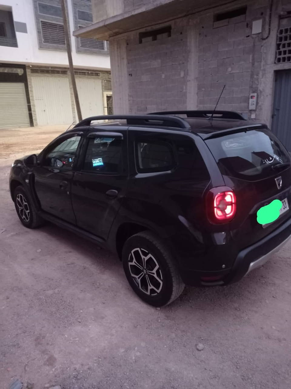 داسيا دوستر للبيع موديل 2018 العامرة مازوط ضاربة 200الف ثمن 15مليون مدينة زاكورة 0616704890


**إذا كنت صاحب هذا الإعلان وتريد حذفه لأي سبب، رجاءا أرسل رسالة إلى الدعم الفني**