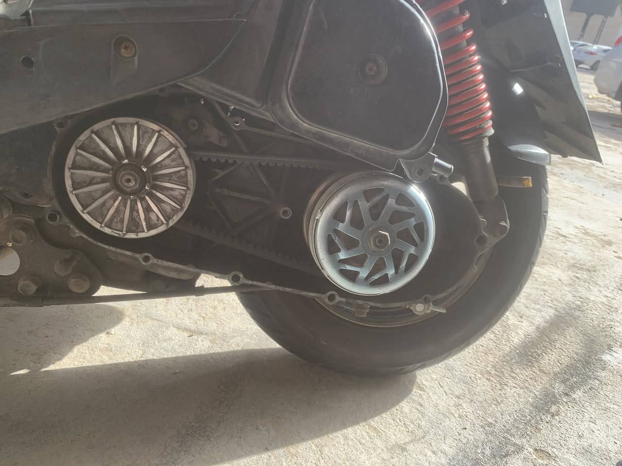 سلام عليكم ماكس قجمه للبيع الدراجه بوشة ٥٥ مشيفه اصلي وبيها كلجات رياضي وصالنصه وستان صفح رياضي الدراجه شغاله سلف وهندر هاون شلعه ومعدل الشلعه شرط تعلك السعر ٣٥٠ وبيها مجال مكان بغداد لاسكان ***********
