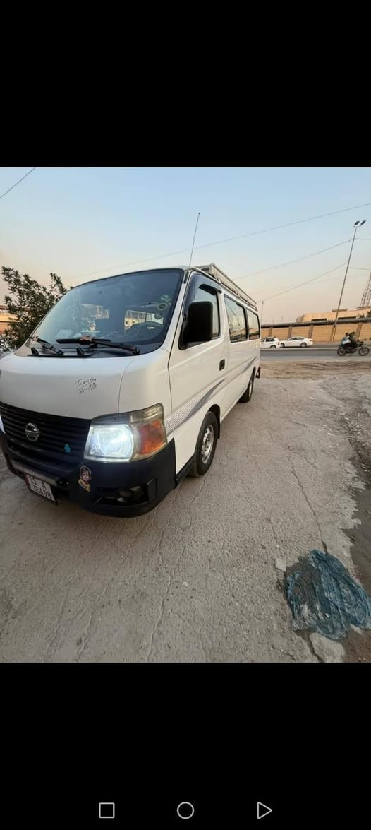 مكلف بلنشر 
نيسان ٢٠٠٩ بغداد
 رقم صاحب السيارة
***********
