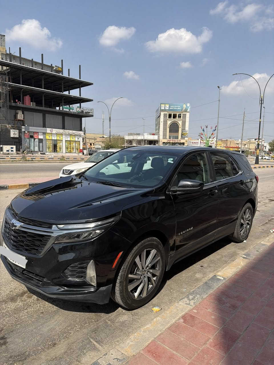 اكونيكس 2022 فئة Lt
مواصفاتها معروفة كشن سايق كهرباء، رادار امامي، تحديد مسار، اوتوهولد و باقي الامور معروفة
السيارة ماشية تقريباً 63 الف كيلو متر مو ميل
ضررها بسيط جاملغ جهة السايق و منزل صوره بالبوست مع السونار و وجود رصعات بسيطة
السيارة جداً نظيفة مبدل حداية جديدة دهن كله من موتل و بانزين محسن و سوبر ما دايرلها عادي ابد
السيارة كاملة متصرف عليها فلس
السعر 170 و بيها مجال ان شاء الله
*********** هذا رقمي بي واتساب و السيارة مكانها النجف.
اخوان كلشي معروض كبالكم بالبوست و بارك الله بيكم.
