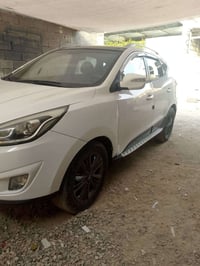 توسان موديل 2015 خليجي مكينه 2000 دوش ماشيه  140 الف   دك جرص بل 120  ...