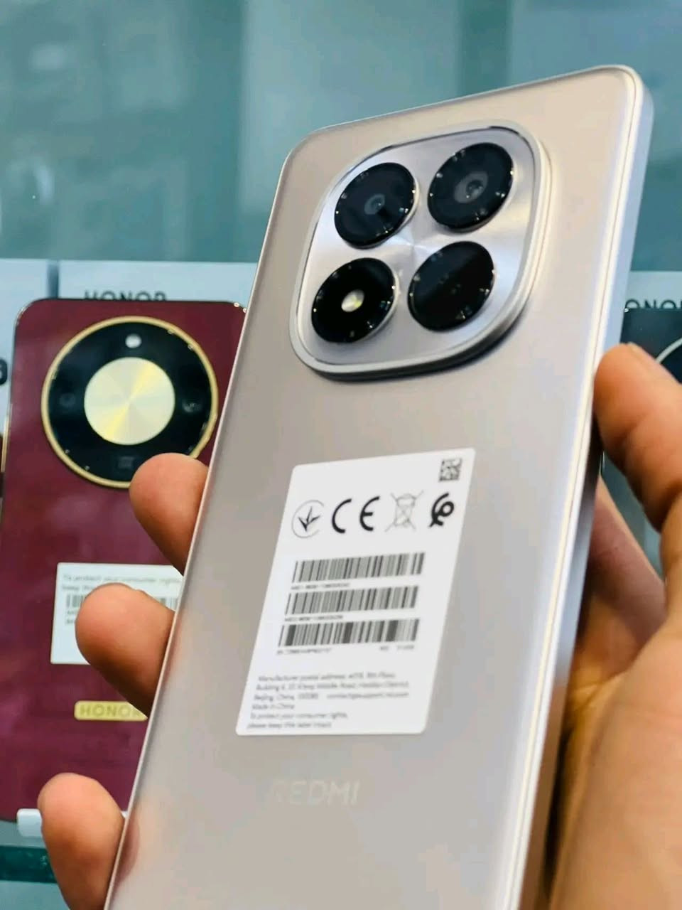 السلام عليكم. 
ريدمي نوت 15 برو 5G
للبيع مستعمل شهرين غراضه كامله. 
سبب البيع اخذت ايفون. 
سعره 400 وبي مجال بسيط
مكاني كربلاء قرب حي العباس. 
***********
