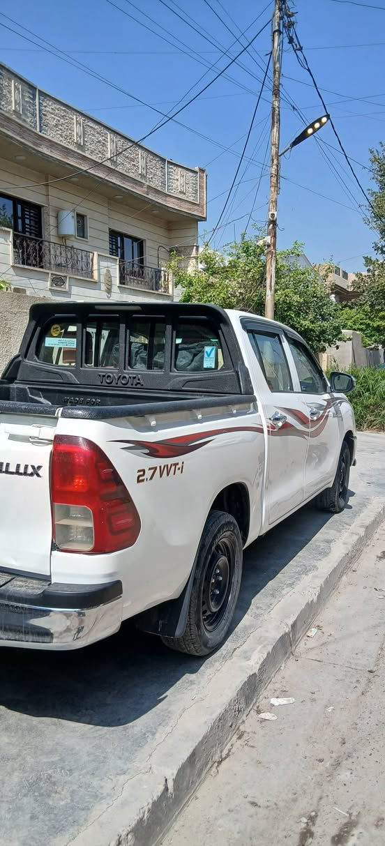 هايلوكس موديل 2020 كير عادي ممشى السياره 147 الف رقم سليمانيه وبأسمي السنويه تنتهي سنه 2030  السياره مدوشمه أرضيه وكشنات السياره مكفوله ماعدا طخه بسيطه ممصلحه بالبابين عكس السايق
السعر 225 وبيها مجال
للاتصال او الواتساب
***********
