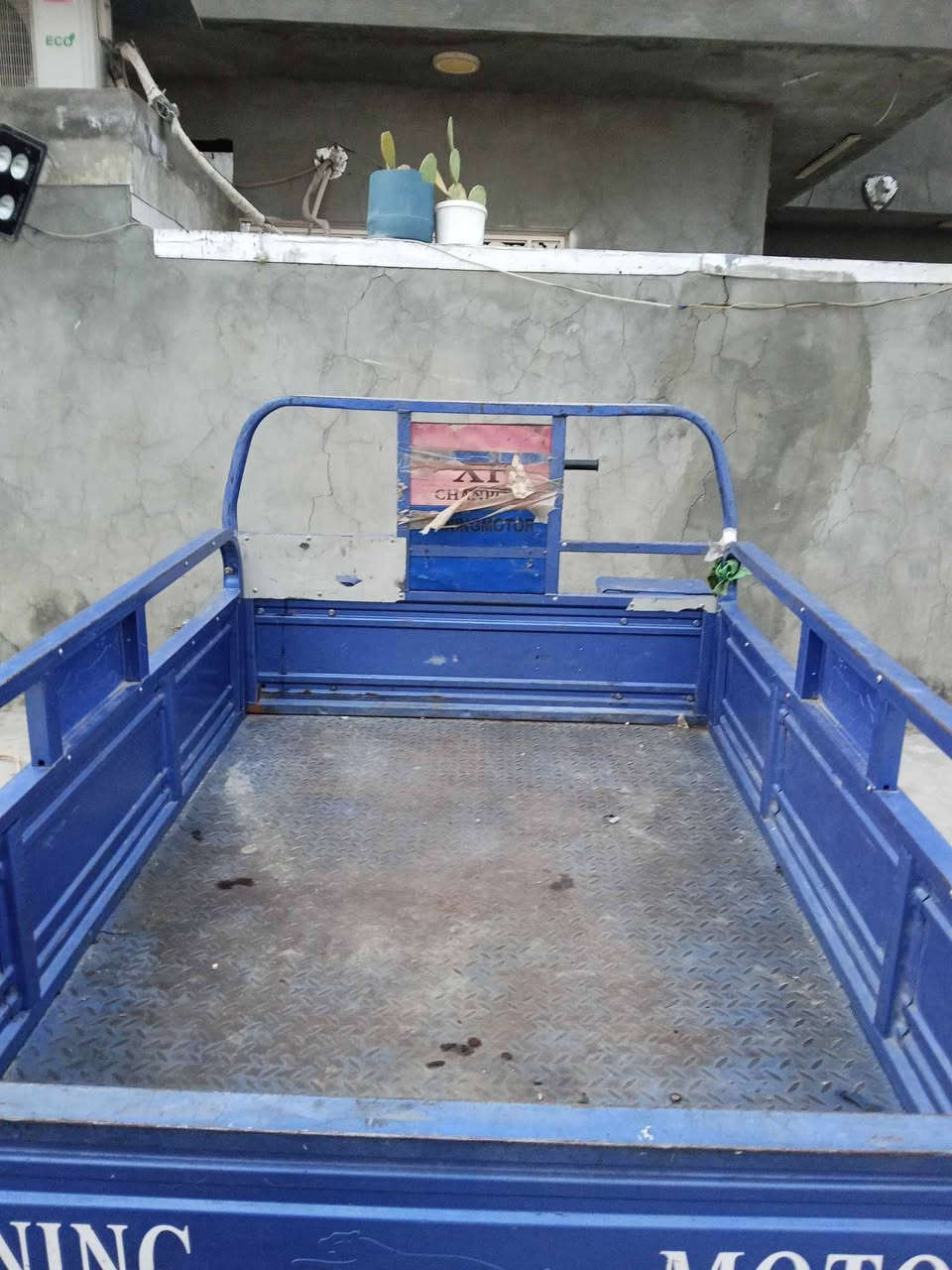 ستوته للبيع ٢٣ جيده ستوته جاهزه محرك مكفول شاصي مكفول مكان نجف اسعر ١٩٠٠ وبيه مجال اتصل ***********
