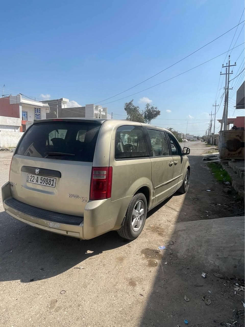 دوج كرفان موديل 2010بدون صبغ   كير محرك جديد تبريد تدفئة مركزي شرط رقم موبايل *********** كركوك, العراق
