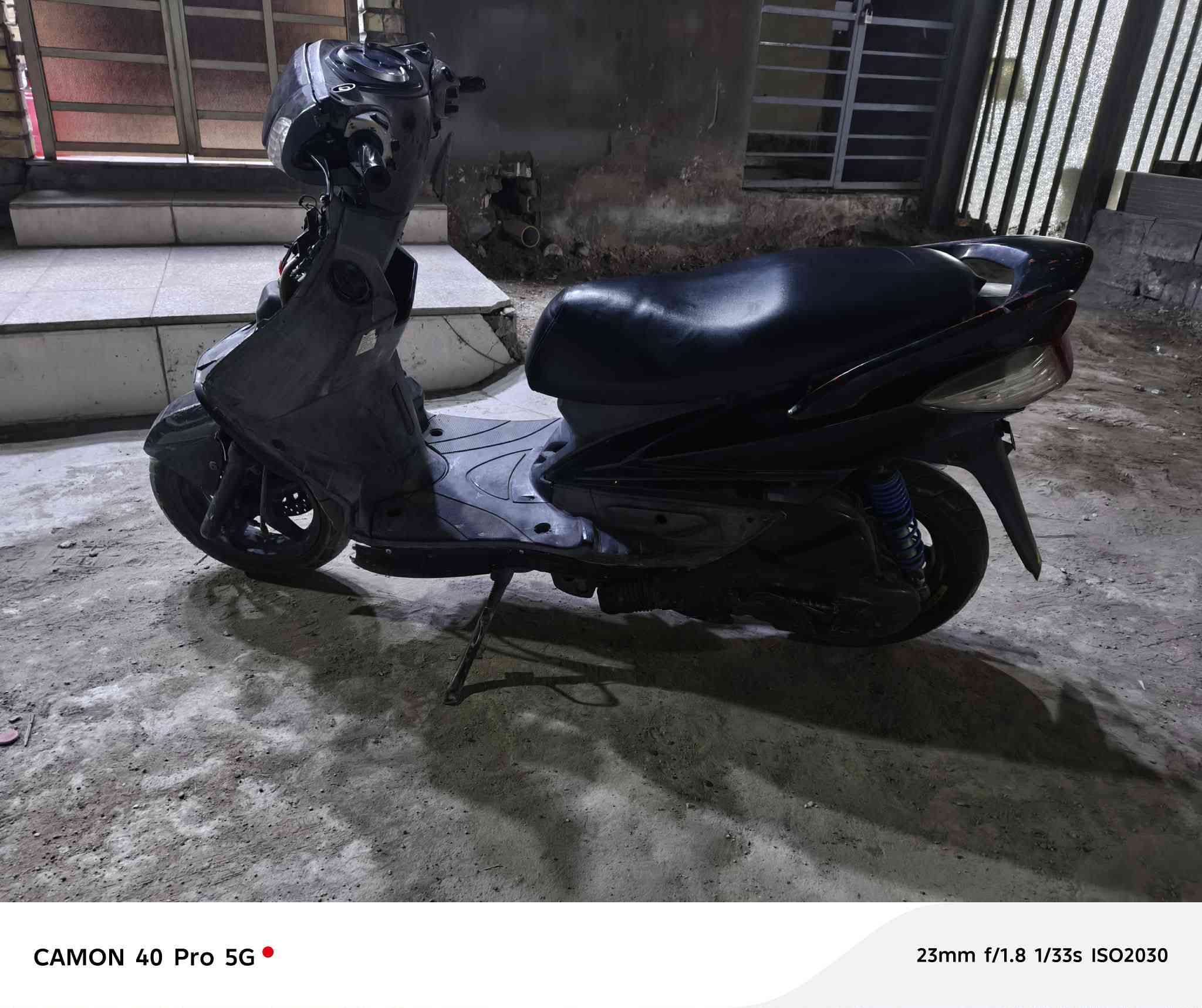 سلام عليكم 

سكنس مراوس او بيع شعندك نزل البياع  ***********
