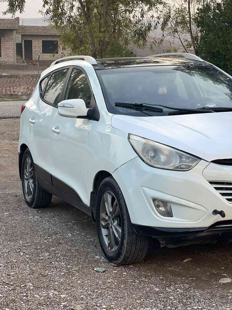 السلام عليكم للبيع توكسن موديل ٢٠١١خلجي بانوراما سياره جاهزه من كلشي  رقم دهوك بسمي شرط تحويل بيه صبغ حزام ابيع عام بدون ضربت شوصي وخلف  تكيه عل صفحه  السعر ١٠٨ قفل رقم موبايل ***********كورك ***********اسيا
