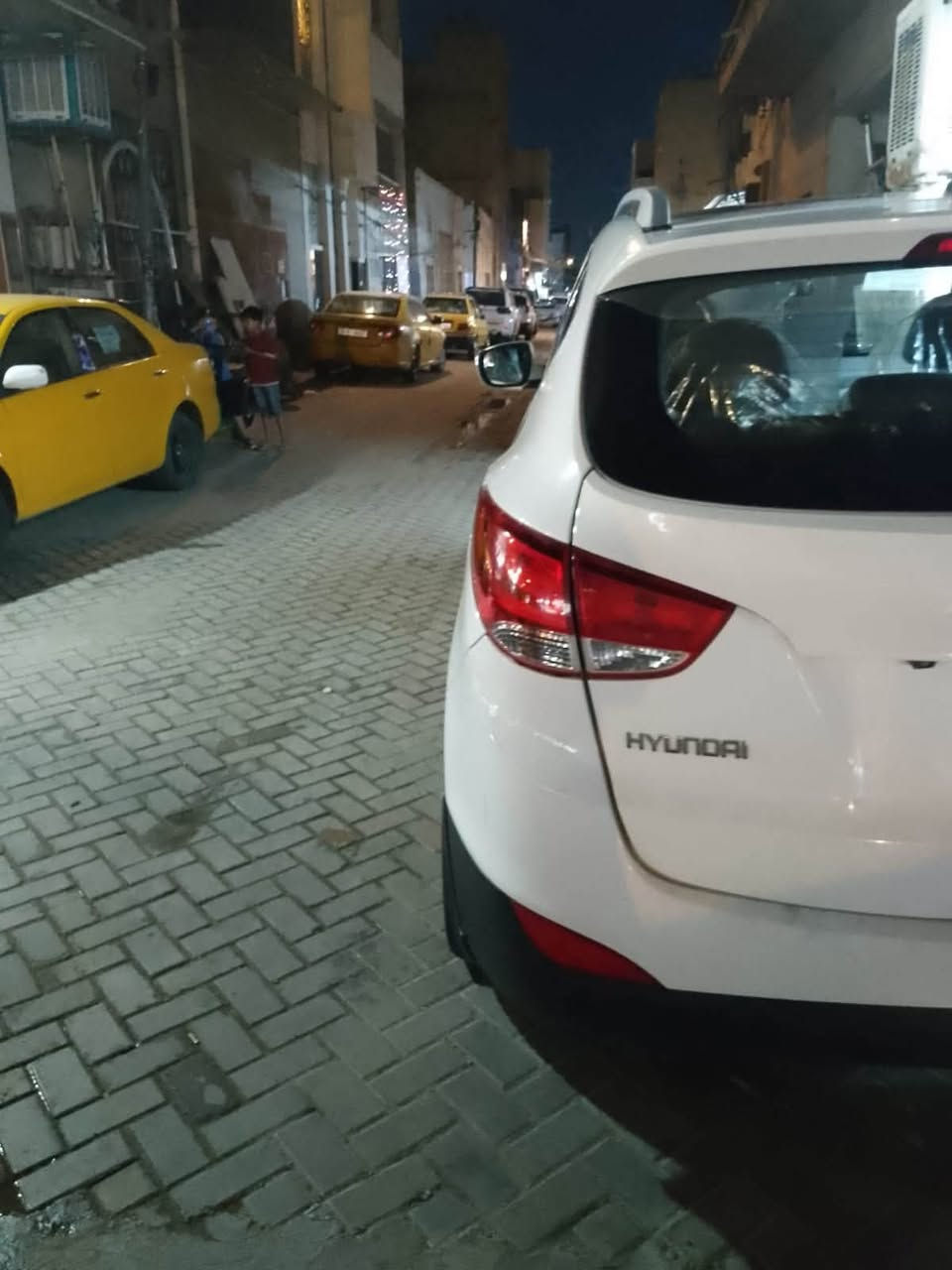 توكسان ٢٠١٤ خليجي مابيهه قطرة صبغ مكفولة سيارة جديدة  للتواصل ***********
