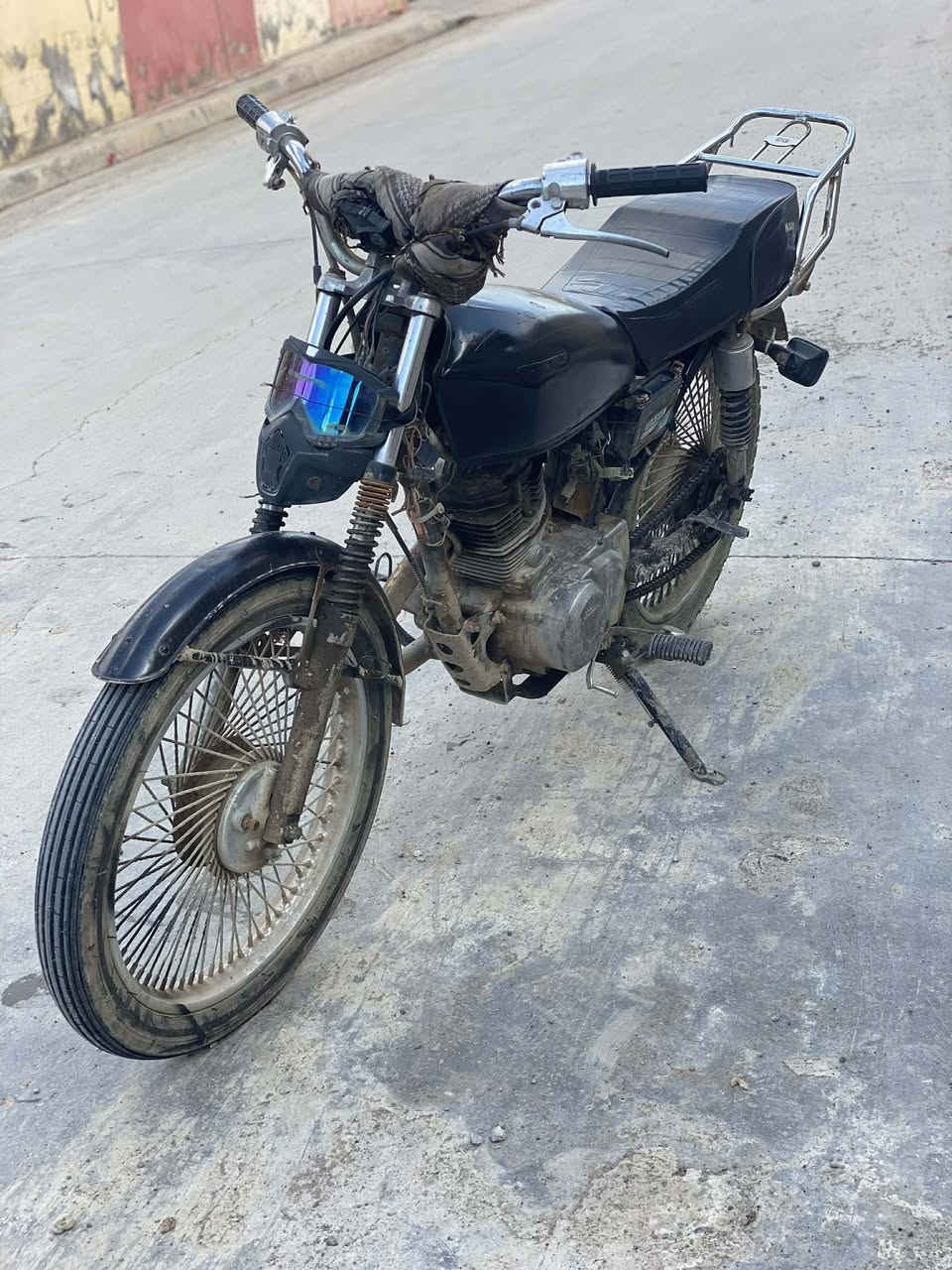 السلام عليكم ماطور للبيع بارت 9999ماطور نشاط فولل نص هندر يشتغل السعر160وبي مجال للطيبين مكاني كياره نفسه


**إذا كنت صاحب هذا الإعلان وتريد حذفه لأي سبب، رجاءا أرسل رسالة إلى الدعم الفني**