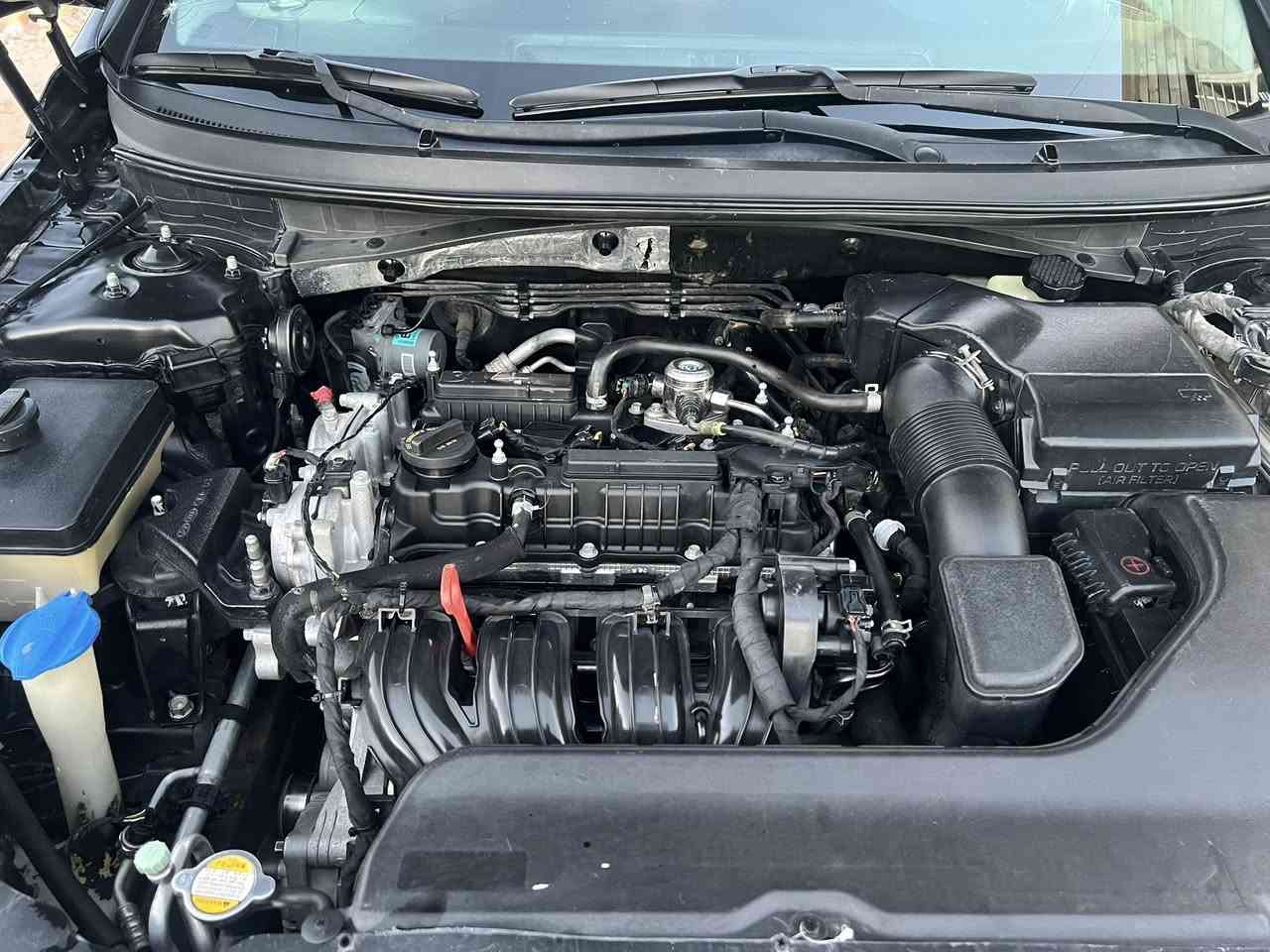 السلام عليكم سوناته ٢٠١٦ محرك جديده ومنضومه تبريد هم جديد تخم تاير ويل وباتري هم جديد والسياره وارد امريكي حادثه الدعاميه الاماميه ليبل واحد بدون تبديل بيه صبغ البنيد فقط صدر جديد عده الدبلات تعبانه مسويله ادامه كامله حته منضومه التانكي مامعتازه أي شي جاهزه اترايك وين ميعجبك اكفلهه من الدعاميه للدعاميه واني حاضر رقم بغداد ١١ والسعر ١٢٨ وعنواني بابل المسيب ***********
