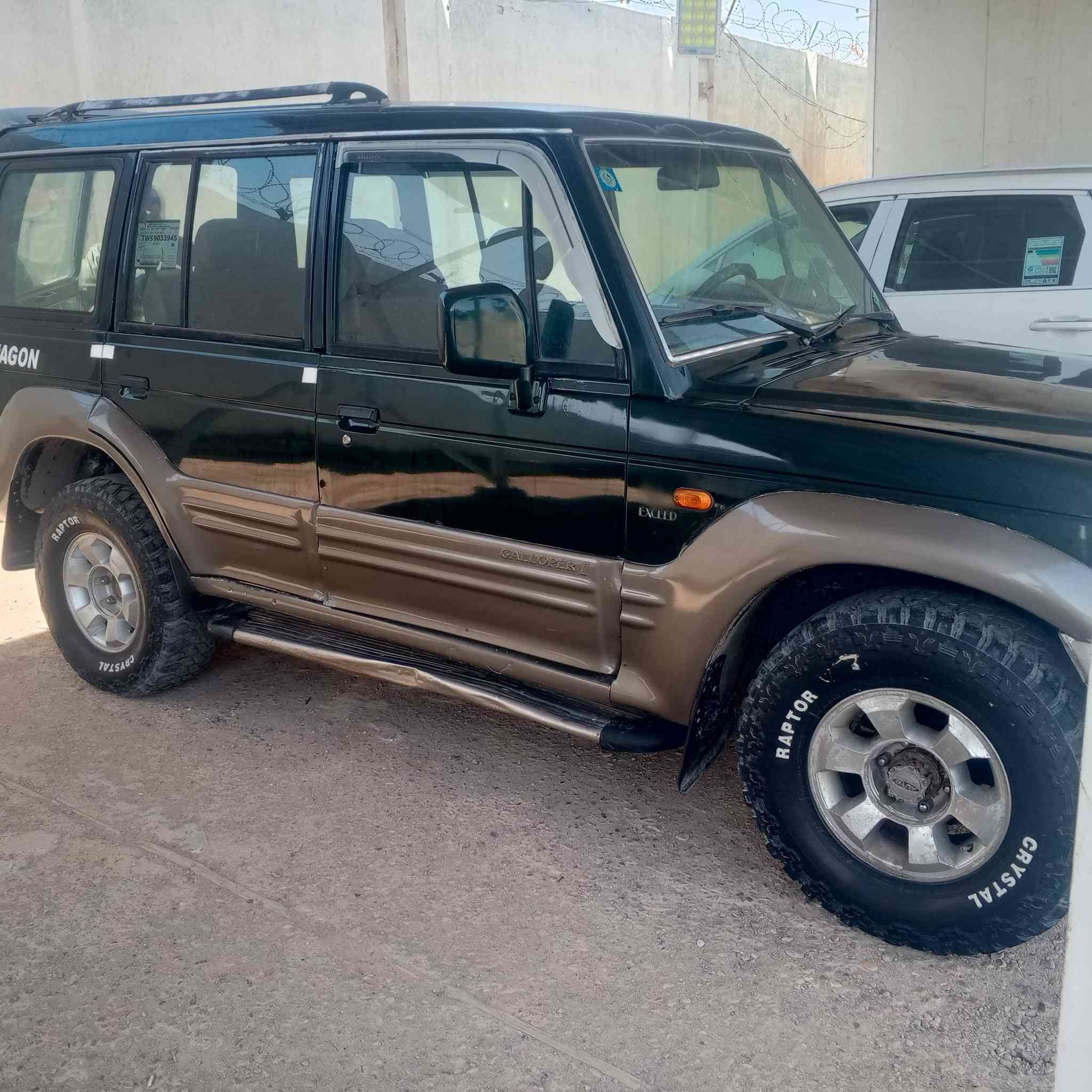 السلام عليكم كالوبر ٩٩ سته سلندر بلادي كيرعادي  رقم بغداد انكليزي باسمي سنويه ٢٩ للعلم صاعده هزه قبل ثلاث ايام سياره نضيفه السعر65 ورقه بيه  مجال قليل حق الجميه للتواصل *********** غير متواجد على الفيس
