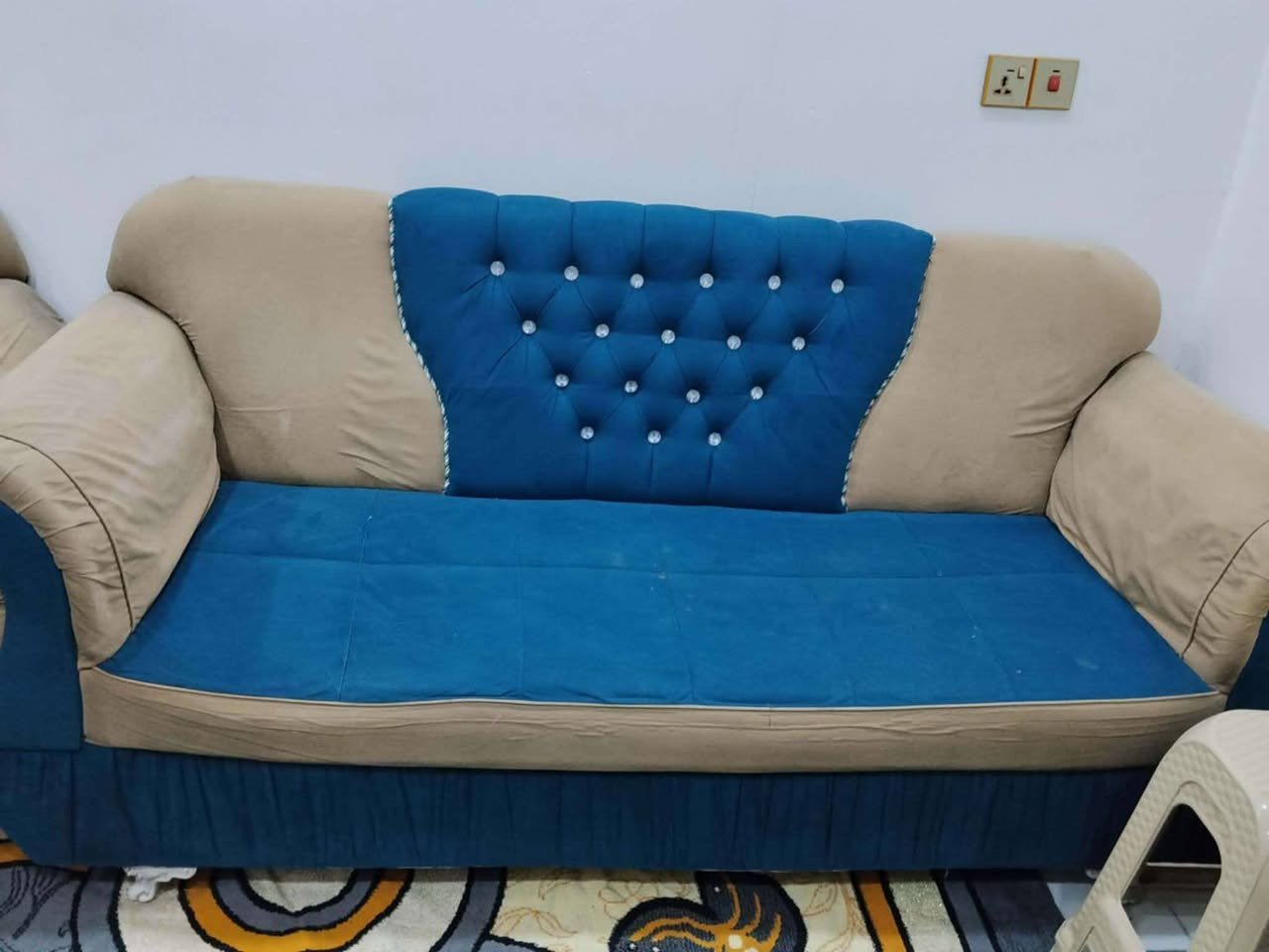 أغراض بيت للبيع 
ديوان 10 مقاعد 125 ألف 
تخم 10 مقاعد 100 ألف 
سرير طفل 65 ألف 
حله مهندسين


**إذا كنت صاحب هذا الإعلان وتريد حذفه لأي سبب، رجاءا أرسل رسالة إلى الدعم الفني**