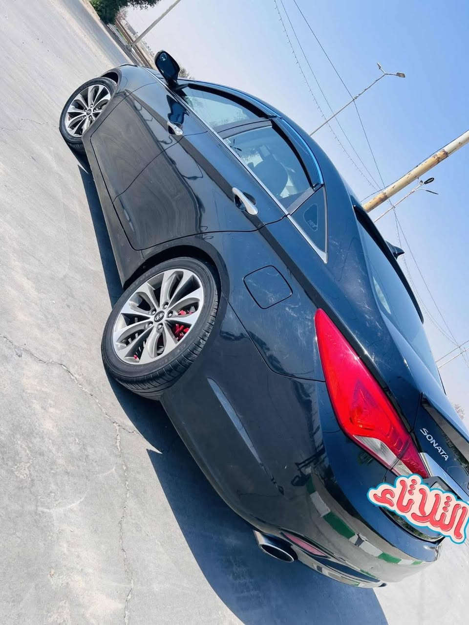 السلام عليكم ورحمة الله
————

للبيع سوناتا 2013 محرك GDI 

رقم بغداد بأسمي تحويل مباشر 

ماشيه 152 ميل 

وارد امريكي بدون حادث فقط دعاميه بدون ايرباك 

(((( بدووون قطرة صبغ ليبل واحد السياره كلها ))))

شفتات ستيرن 

بصمه 

بصمه ابواب 

بصمه جنطه

كشنات جلد ومخمل 

كشنات كهرباء 

تدفئه كشنات 

بگ لايت لد كوري اصلي 

تبريد تدفئه 

حداديه  جديده 

تخم تاير جديد 

ويل كروم اصلي حجم 18 

لايت زينون 

عليها ادامه منضومه بانزين كامله 

نوزلات بلكات عبوه فيت بم مجاول كلها جديد 

السياره مناقصها برغي ولا ربع مصرف عليها————- 

——- 

***********
