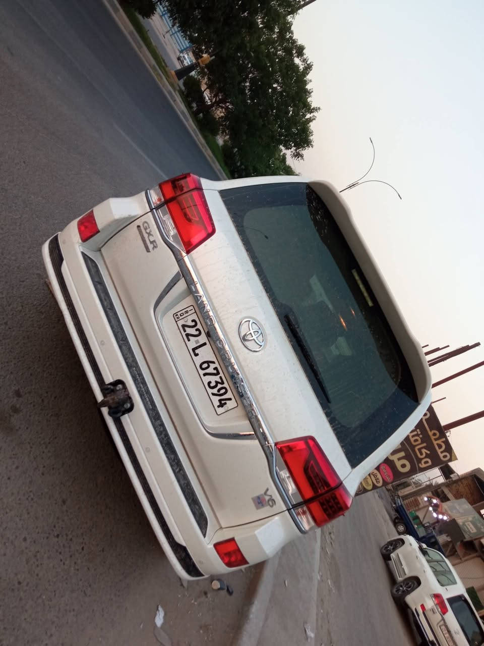 الاندكروز موديل 2021  
ماشيه 20الف اصل رقم اربيل بسمي شخصيا فول مواصفات فطميه اصل البيع مكفوله كفاله عامه الستفار
***********
