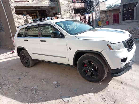 السلام عليكم جيب الاريدو بسمي تحويل مباشر سونار مرفق جاهزة اي نقص مابيه صدر كير محرك كفاله كص تكم شواصي الغود كفاله حته دعاميات بلاد مكاني بغداد السيديه قريب ع بياع   السعر 140  الاتصال ***********
