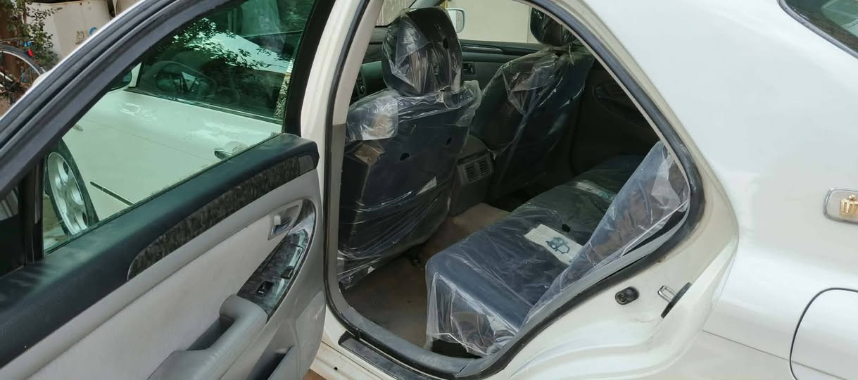 للبيع شاهينه دخول جديد 
‏كصة جنطة متومه شمالي ارقام وسنوية على الشاصي كشنات جلد اسود شاشة وكامرة دوارة 6 بصمات جنجر 6 اقراص بصمة سودة تبريد قطعتين لايت دوار  شاصي 80  لايت زنون جاهزه مكينه وكير وحدادية وتبريد وتدفئة ماعايزه الف بيها حجز للفحص نهاية الشهر الرابع ب35 قفل مكانها ذي قار  
*********** واتساب واتصال
