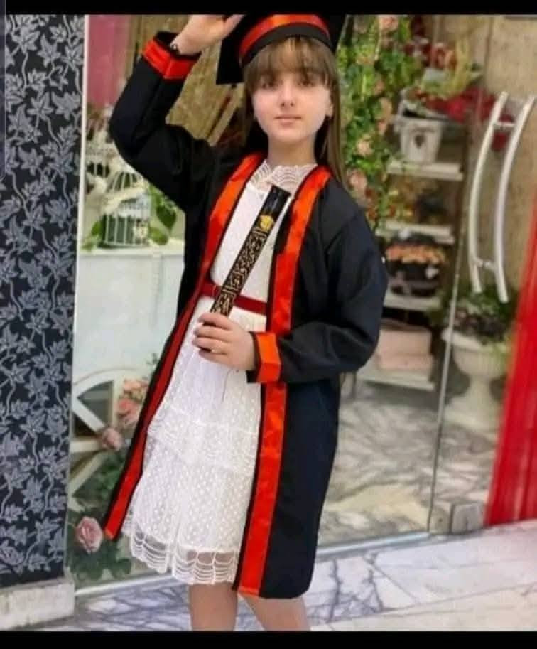 مكتبة ماريانا للطباعة و التطريز 
صار موعد التخرج وفتحنا الحجوزات
تجهيزات تخرج كاملة
روب
قبعة
وشاح
درع
بروش
طباعة وتطريز حسب الطلب 
موديلات مختلفة والوان مختلفة
متوفر تجهيز كليات ومدارس و روضات
تجهيز كميات باسعار مناسبة جدا
سارعوا بالحجز ويانه
للحجز والاستفسار
مراسلة الصفحة يوجد خدمه توصيل لجميع محافظات العراق


**إذا كنت صاحب هذا الإعلان وتريد حذفه لأي سبب، رجاءا أرسل رسالة إلى الدعم الفني**