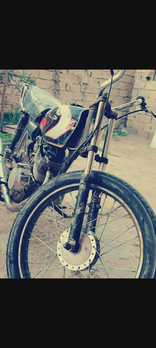 السلام عليكم دراجه ارشه دراجه شغاله كامله موديل. 14 السعر 250 وبيها مجال قليل مكاني ديالى خالص هبهب


**إذا كنت صاحب هذا الإعلان وتريد حذفه لأي سبب، رجاءا أرسل رسالة إلى الدعم الفني**