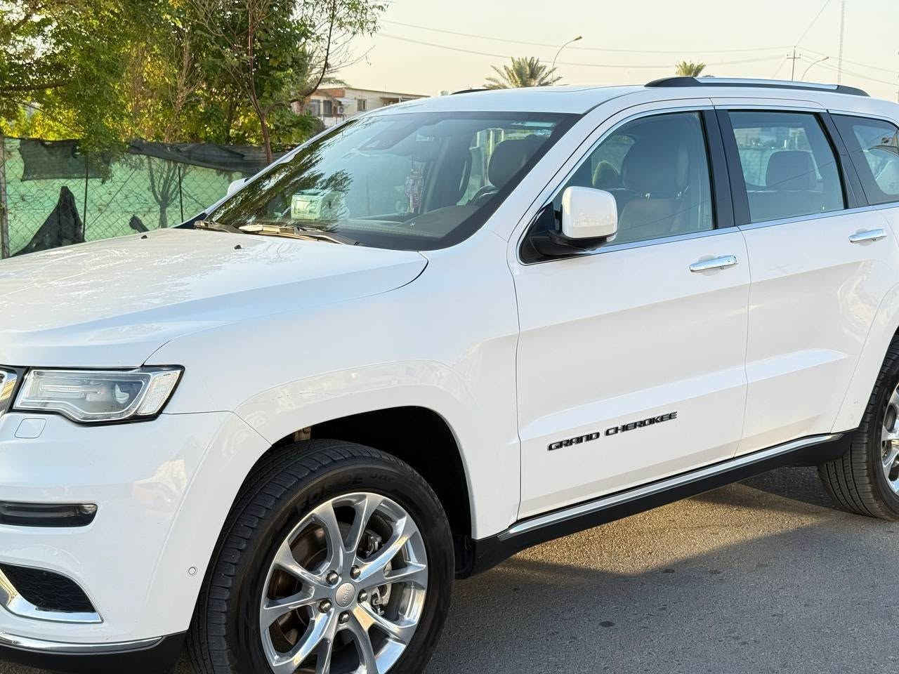 مكلف بالنشر
سيارة جيب شيروكي موديل ٢٠٢١ فول مواصفات ١/١ سومت رادارات أمامي وخلفي وجانبي + بنوراما تحويل مباشر السعر ٣٧٠٠٠$ وبي مجال للطيبين الاستفسار على الرقم ***********
