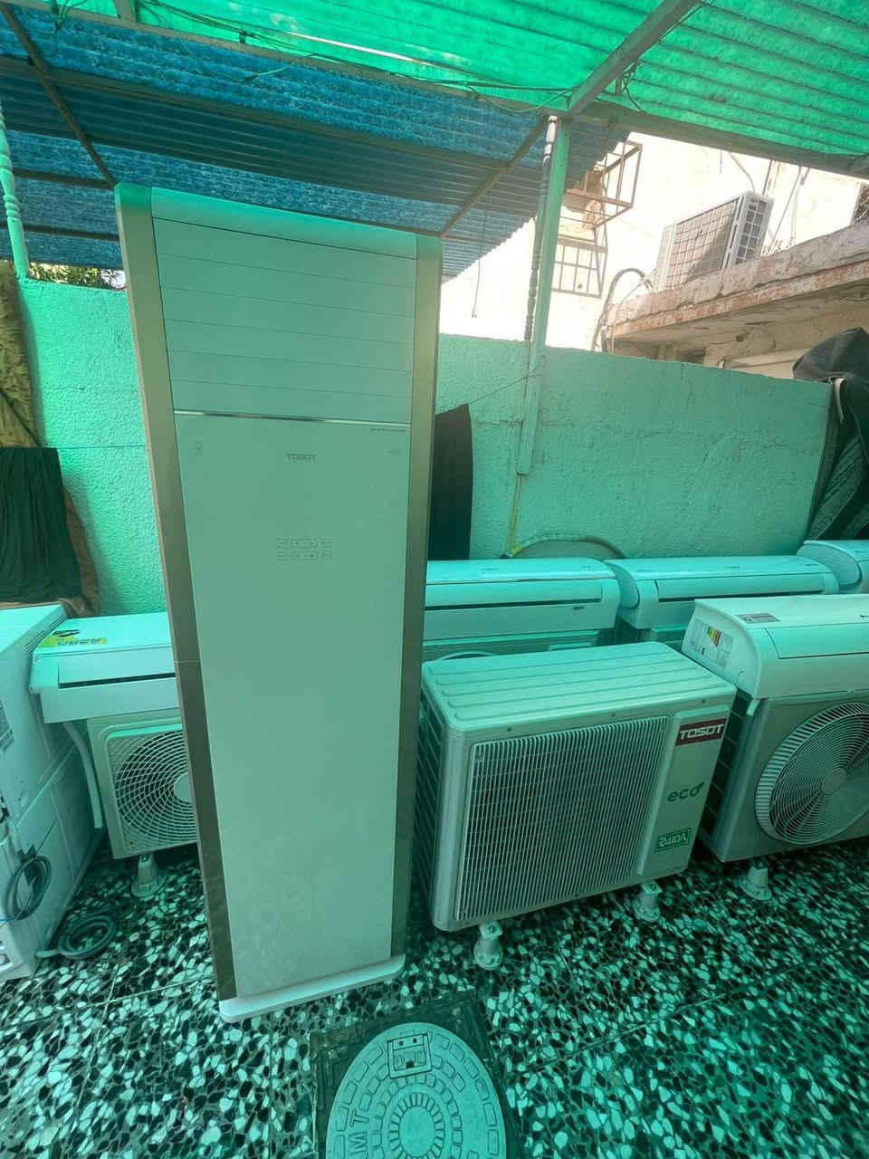 سبلت توسوت 2طن عامودي *********** بغداد العطيفيه فقط واتساب او خط
