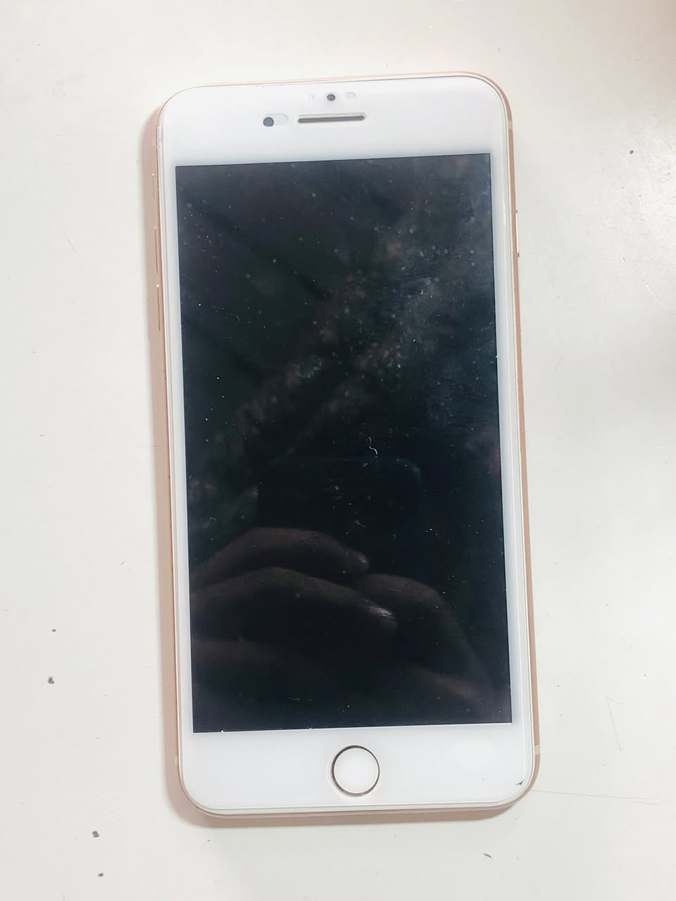 ايفون 8plus مبدل فقط بطاريه والضهر مكسور  
ذاكره 256 بطاريه 100
السعر 115
***********
مكاني بابل هاشميه
